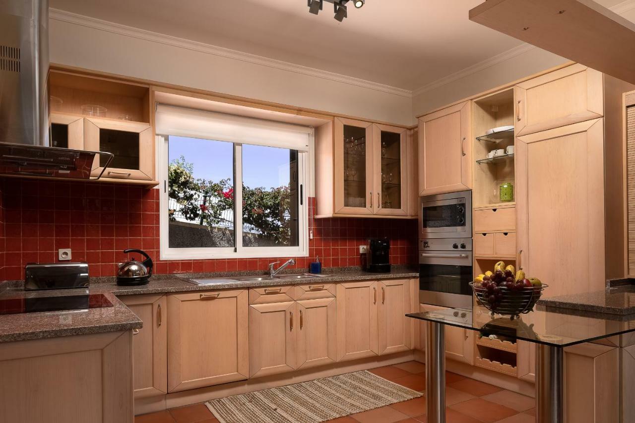 Villa Sunrise View By Madeira Sun Travel Santa Cruz  Exterior foto